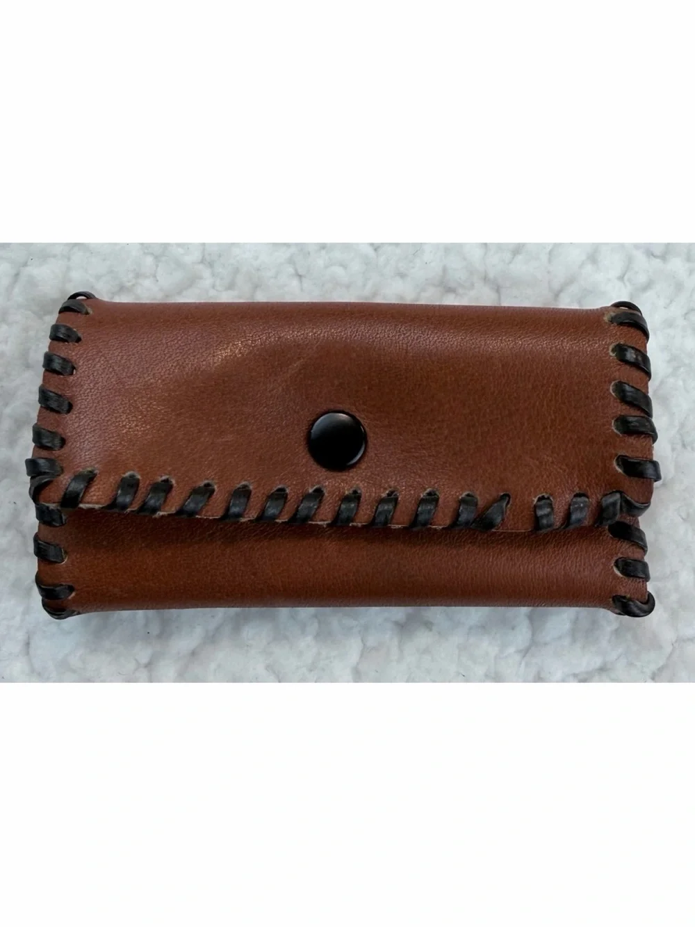 (VTG) Brown/Black Whipstitch Small Leather Key Case w/ Four Hooks